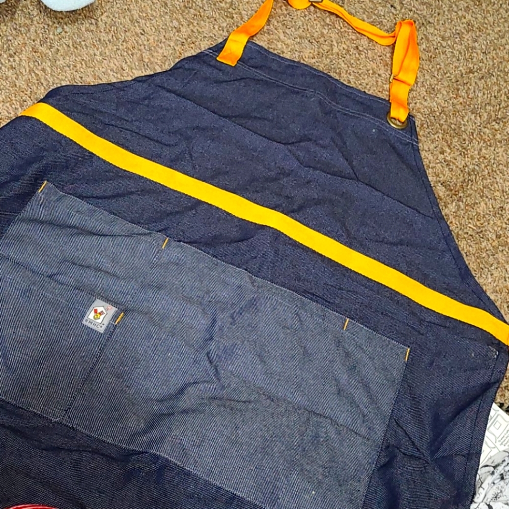 Apron